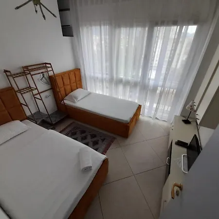 Bela Guest house *