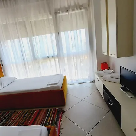Bela Casa de hóspedes Tirana